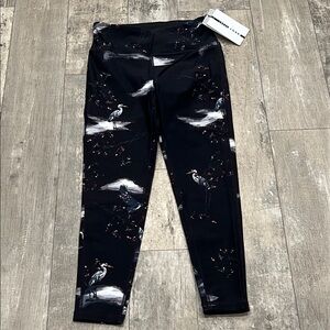 NWT DYNY Sport Cropped Black Leggings with Heron Print Small